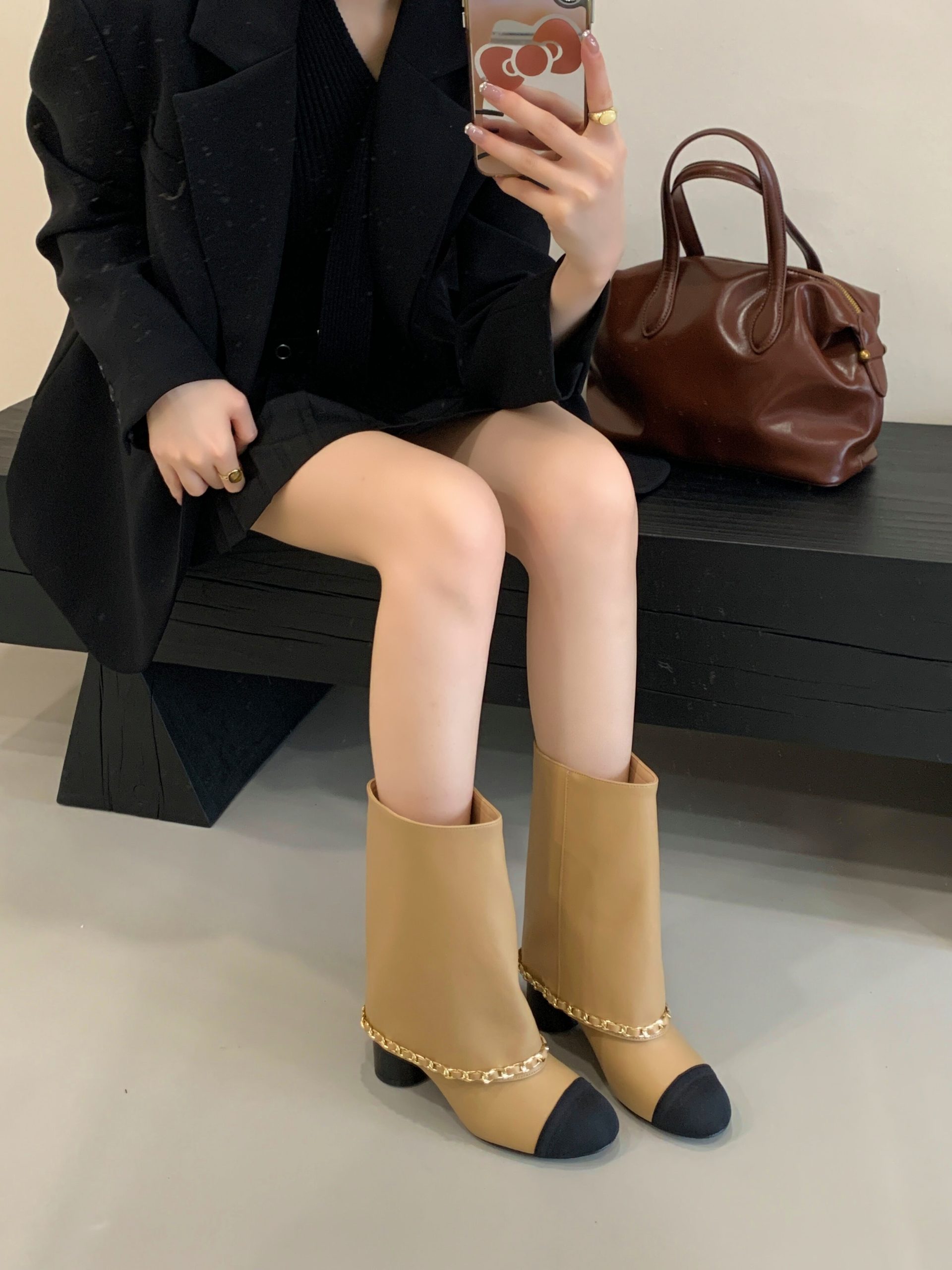 Chanel Style Slim Boots 2026 Autumn Winter New Arrival Elegant Chunky Heel Short Tube Boots for Women - Image 4