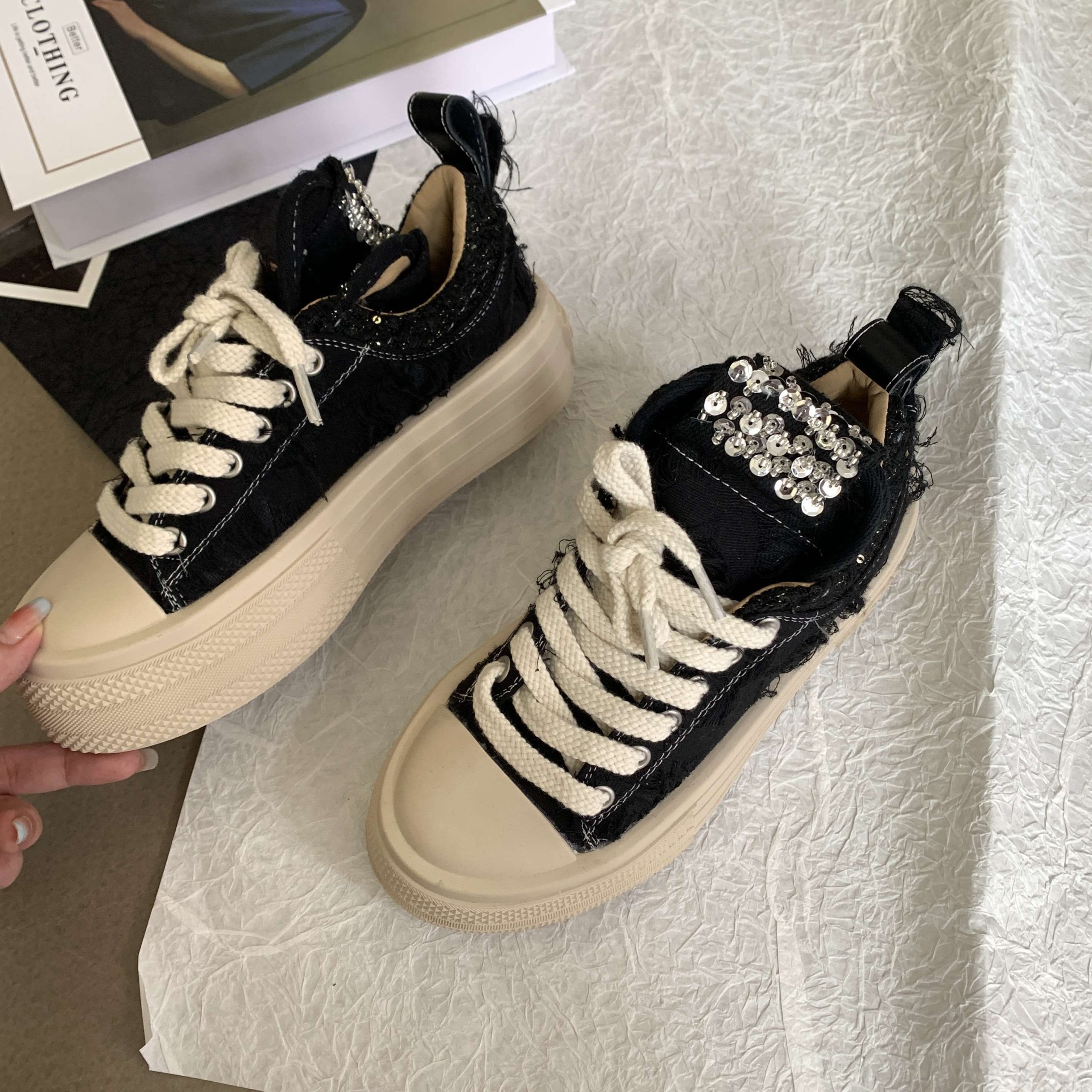 Cloud Walking Chunky Sole Platform White Canvas Shoes Women 2023 Spring New Style Casual Skate Shoes - Image 4