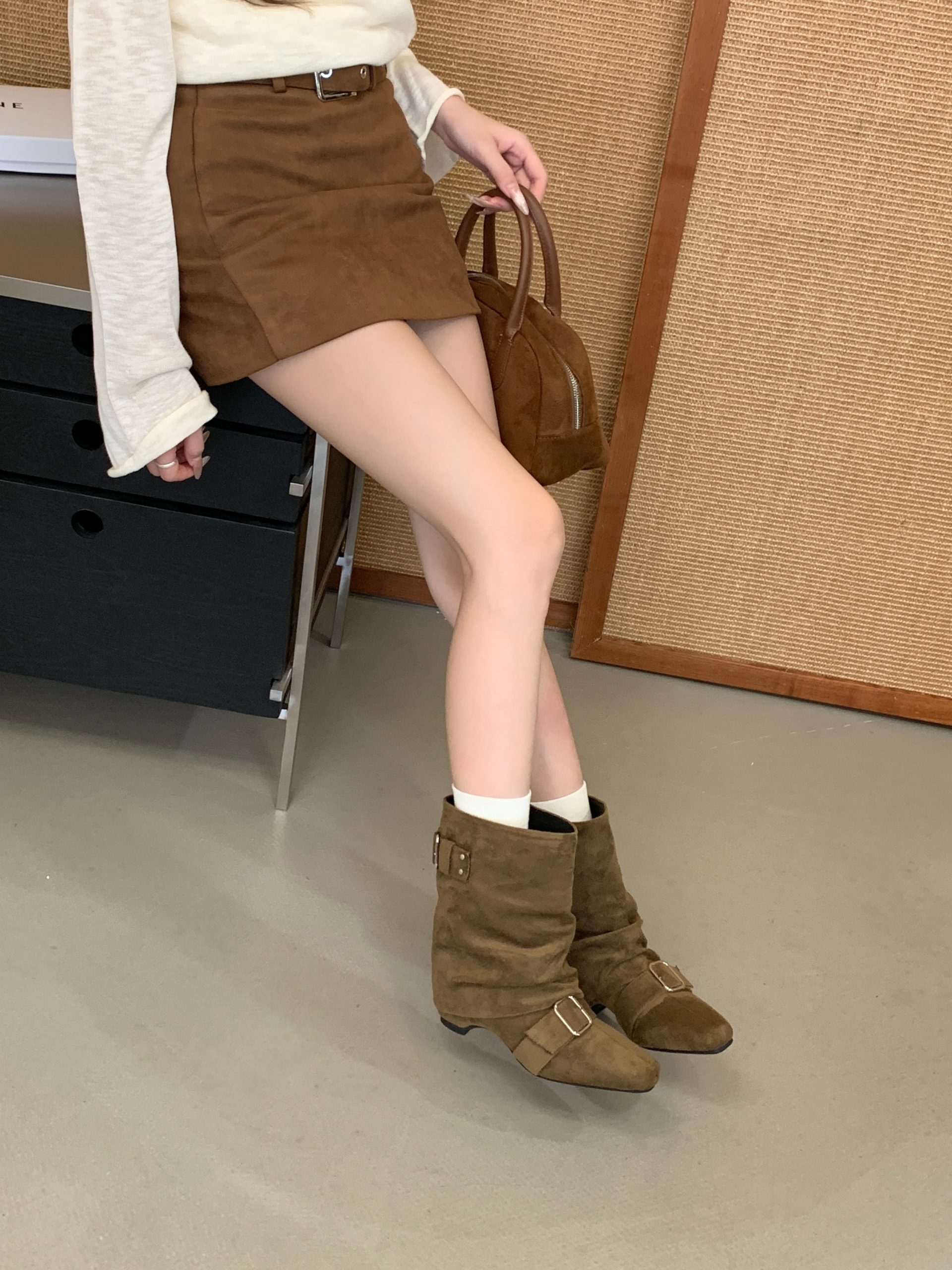 Designer Vintage Slim Boots 2026 Autumn Winter New Folded Stacked Boots Short Boots - Image 4