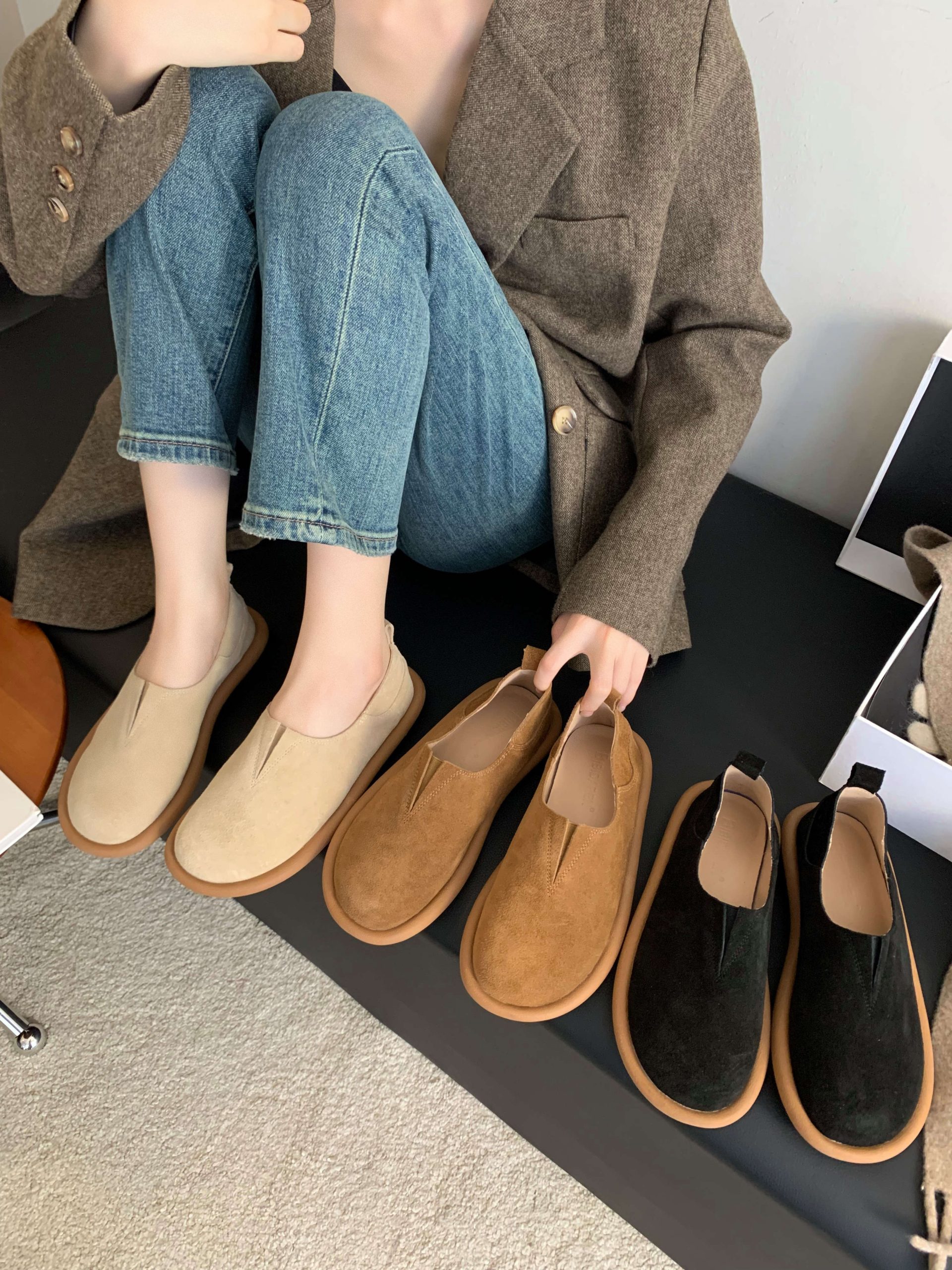 Suede Leather Women's Loafers Flat Slip-On Round Toe Soft Sole Casual Shoes